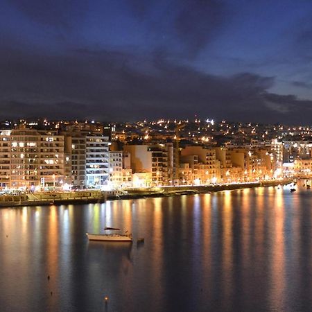 Splendid 2Br Apartment, Steps To St Georges Bay Saint Julian's Εξωτερικό φωτογραφία